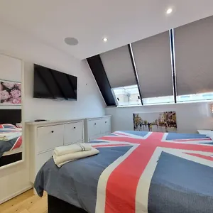 Deluxe Townhouse Zone 1 Brick Lane London