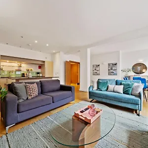 Spitalfields Sanctuary 2 Bed 2 Bath 100sqm Aprt London